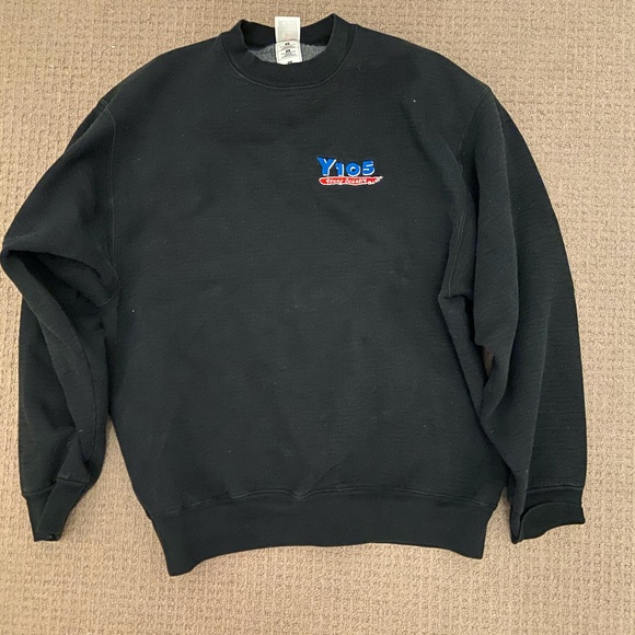 Sweaters - Trendy Large Black Embroidered Crewneck